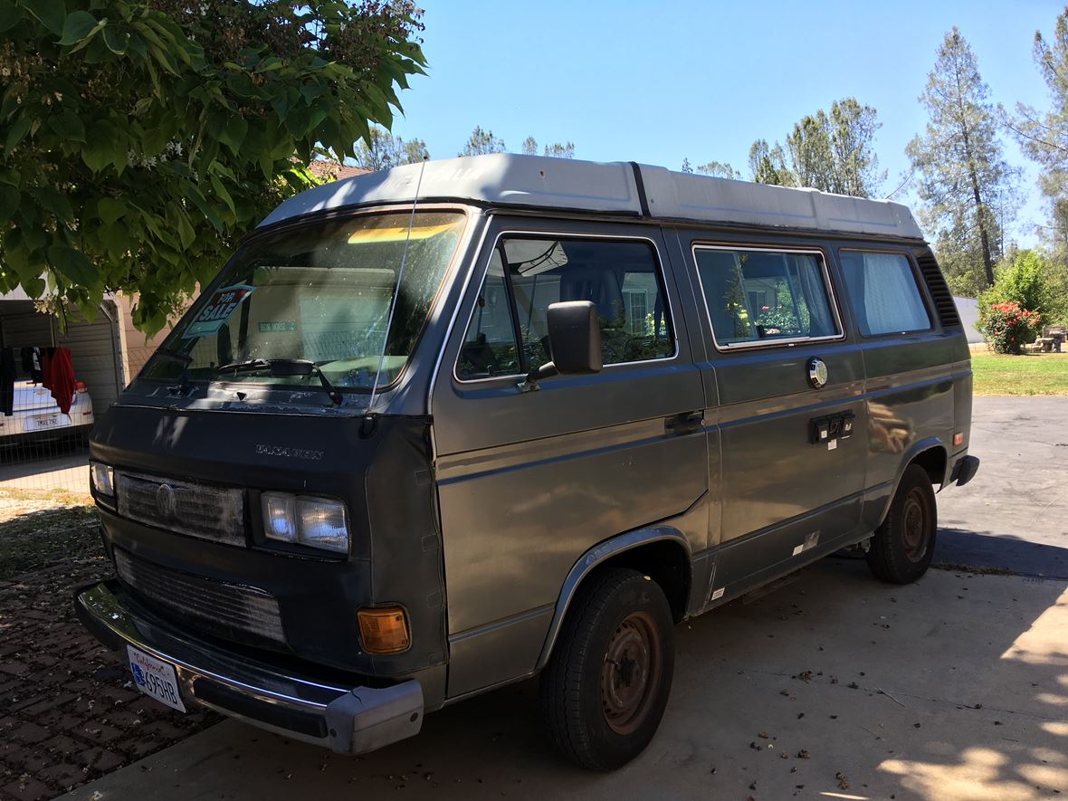 1987 Volkswagen Vanagon for sale by owner in Fresno
