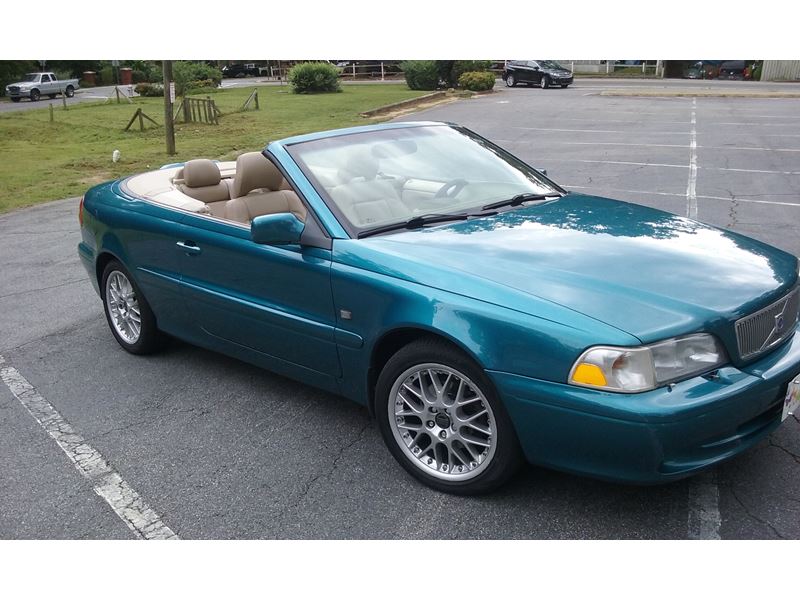 2002 Volvo C70 for sale by owner in Smyrna