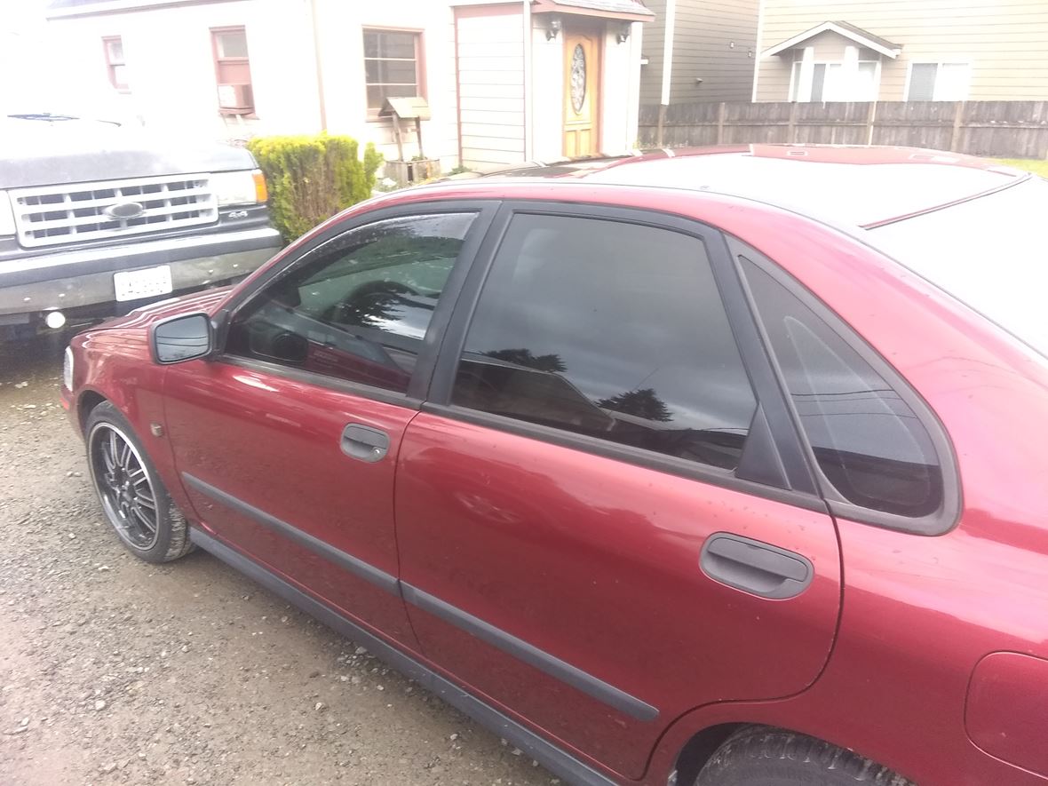 2001 Volvo S40 for sale by owner in Everett