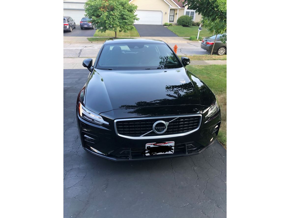 2019 Volvo S60 for sale by owner in Lewis Center