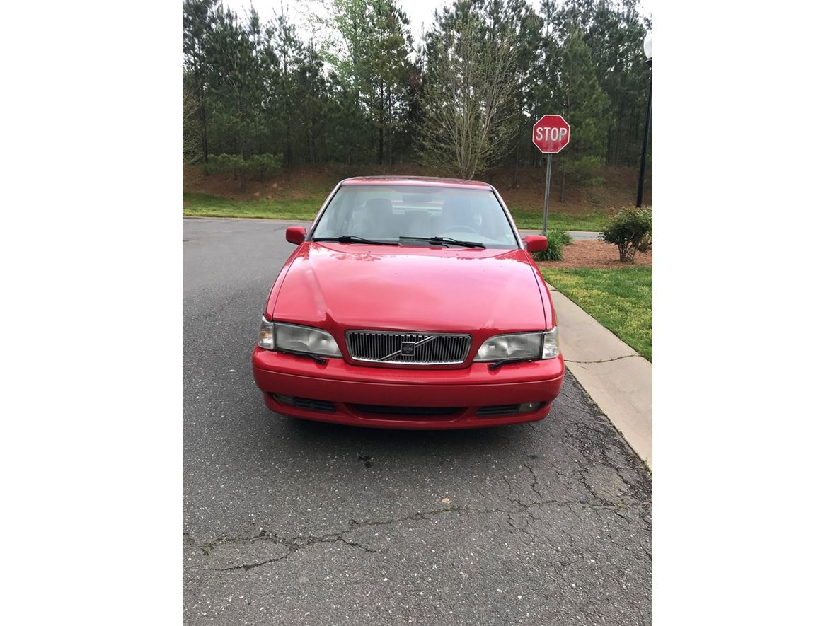1998 Volvo S70 for sale by owner in Fort Mill