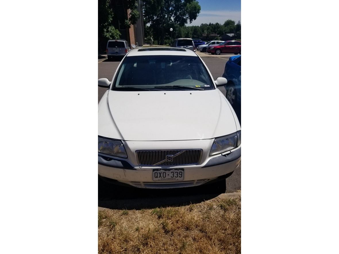 2001 Volvo S80 for sale by owner in Denver