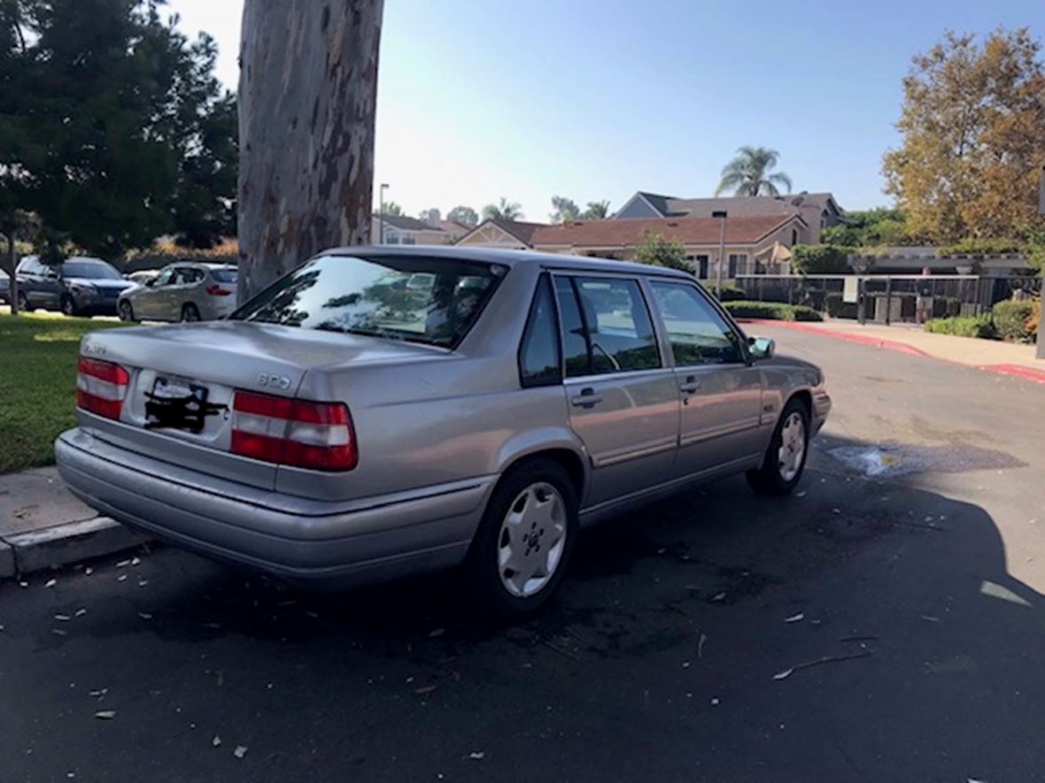 1997 Volvo S90 for sale by owner in Irvine