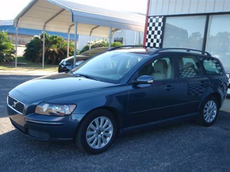 2005 Volvo V50 for sale by owner in PANAMA CITY BEACH