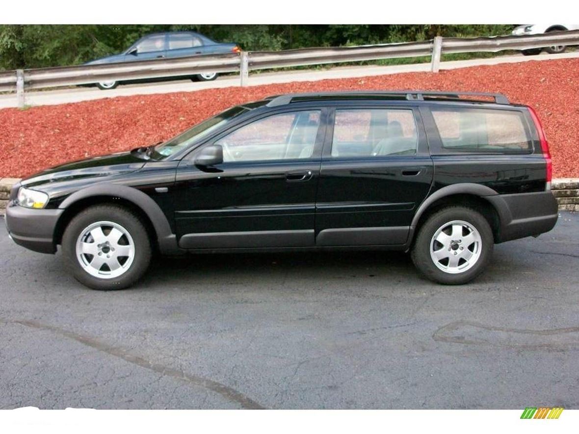 2003 Volvo Xc70 for sale by owner in Williamsburg
