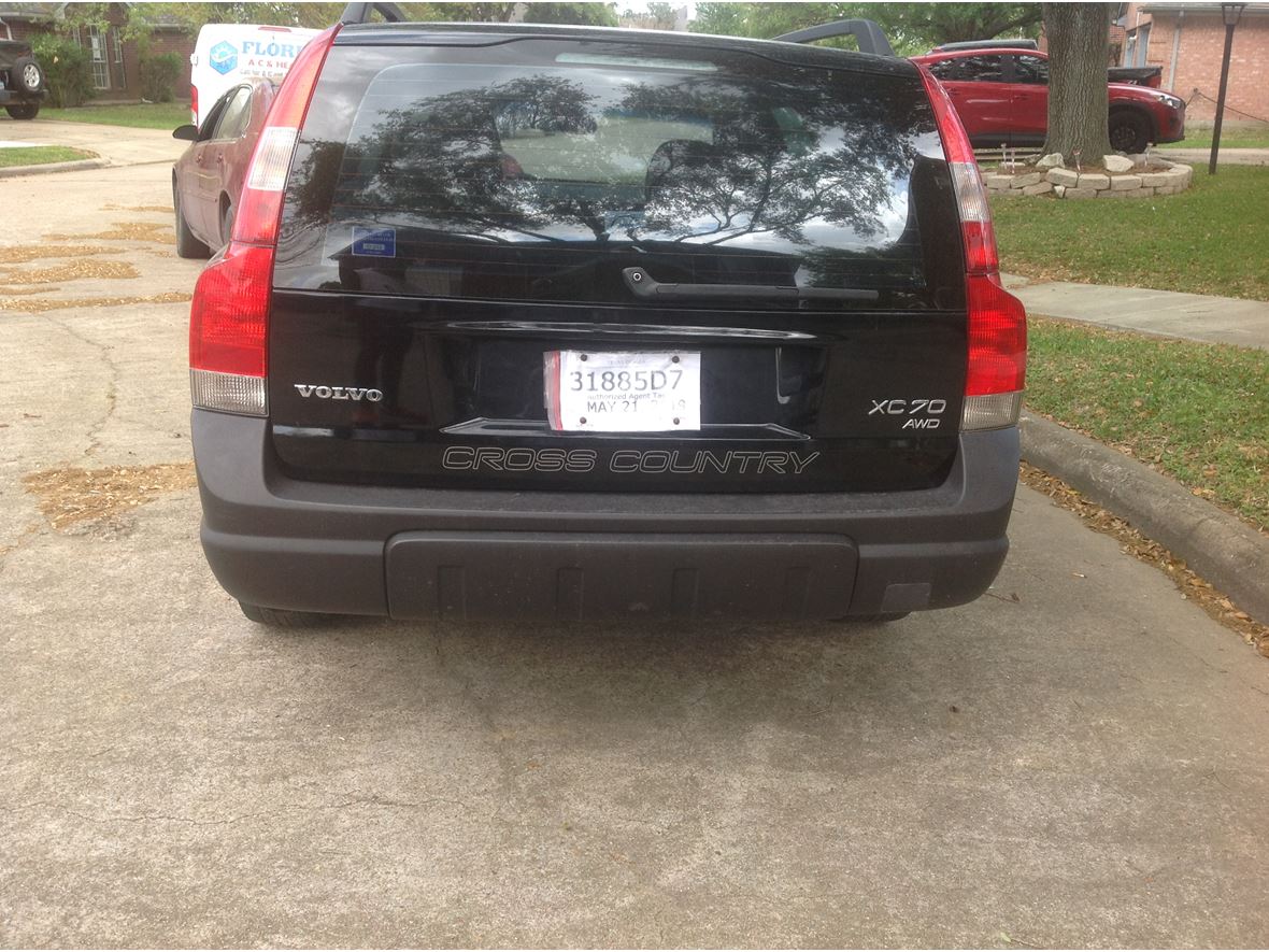 2004 Volvo Xc70 for sale by owner in Pearland