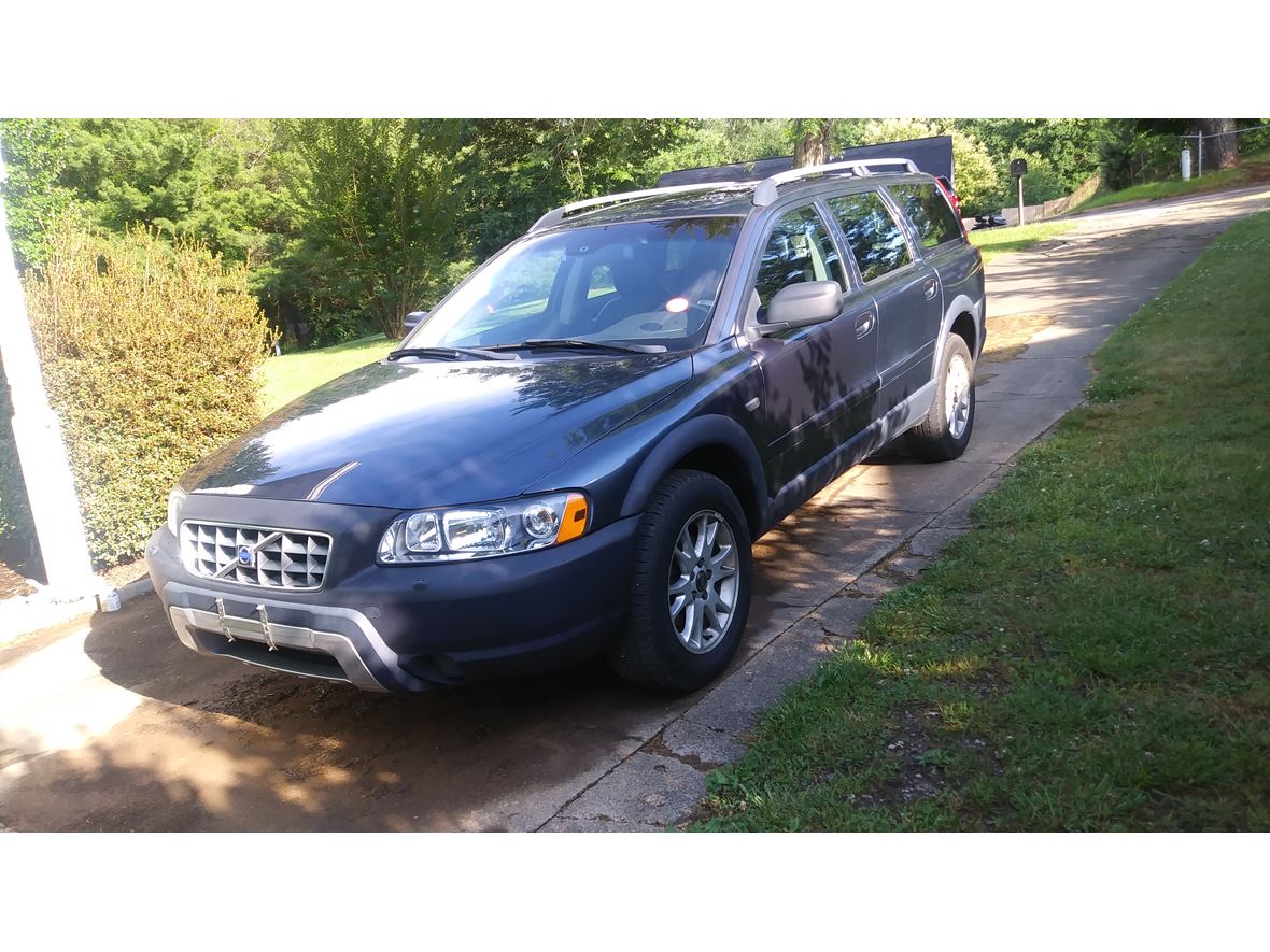 2005 Volvo Xc70 for sale by owner in Asheville