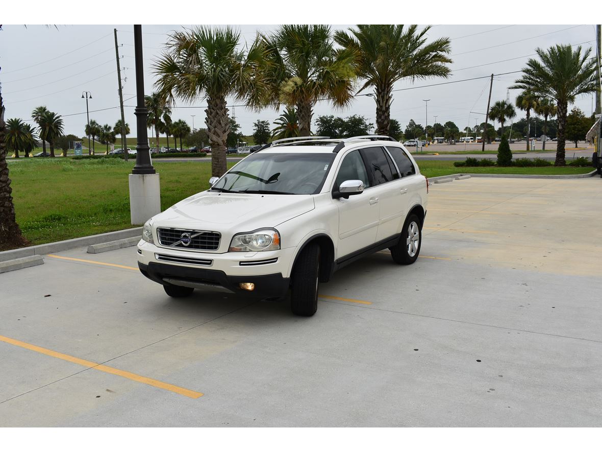 2010 Volvo XC90 for sale by owner in Kenner